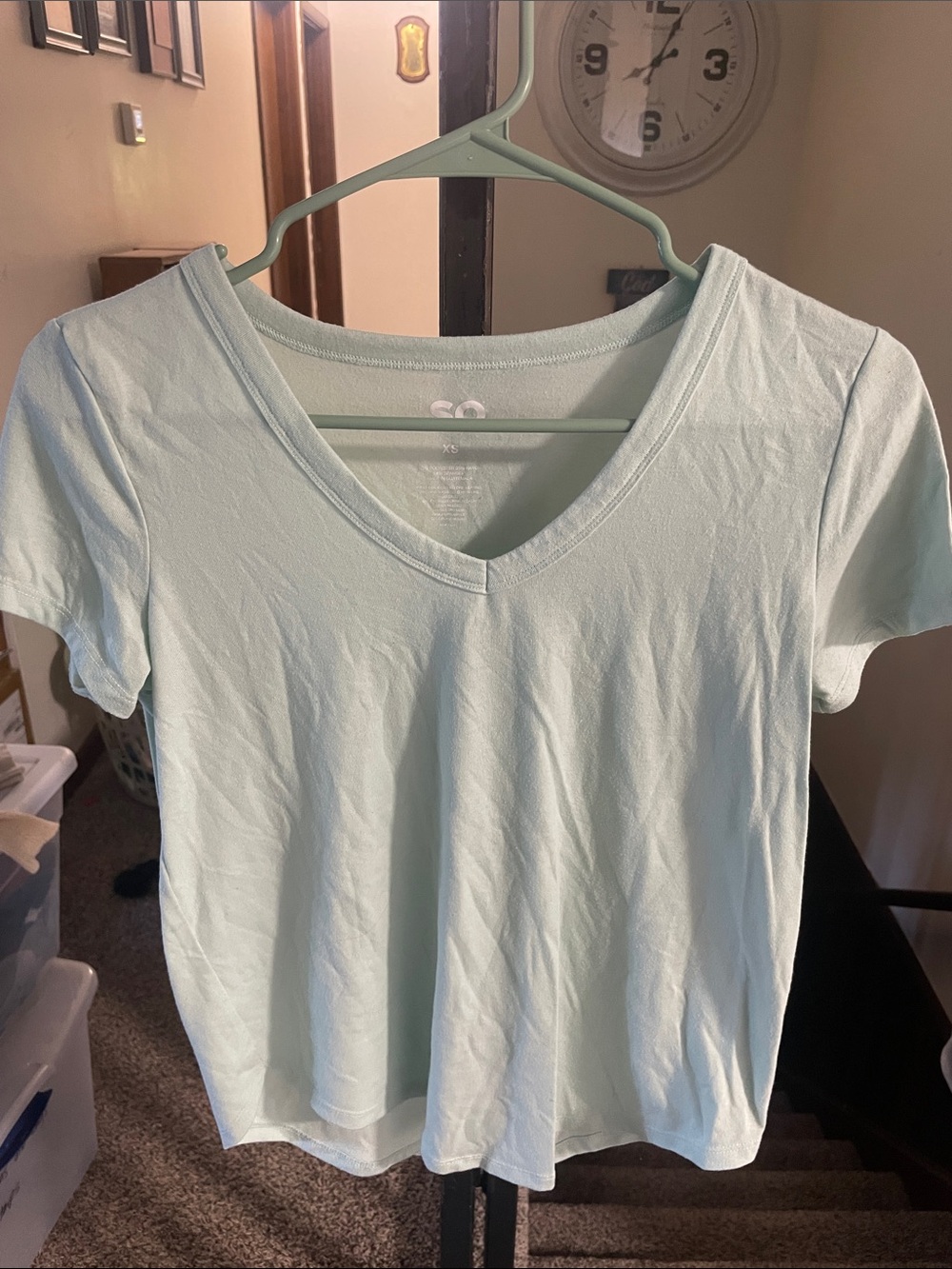 SO Pale Mint V-Neck Short Sleeve Tee - Light Green
